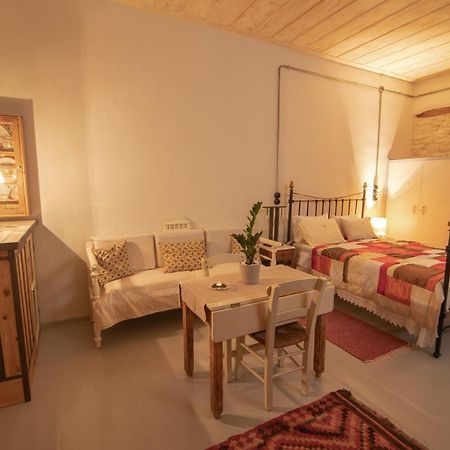"Eirini" Traditional House Creta Archanes, Αρχάνες Σπίτι Екстер'єр фото
